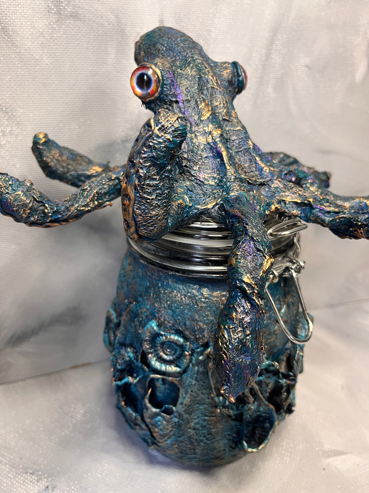 Sid the Octopus keeper of secrets
